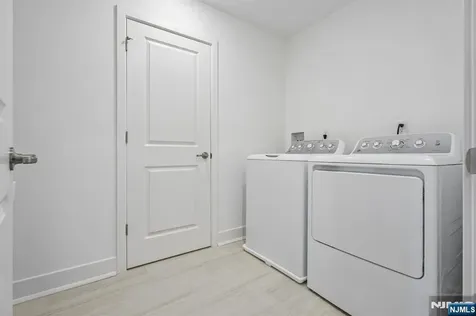 52 Eastwood Terrace East Hanover Twp NJ 07936