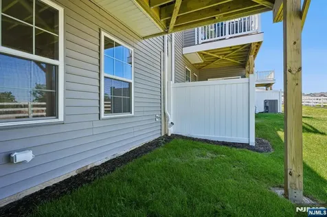 52 Eastwood Terrace East Hanover Twp NJ 07936