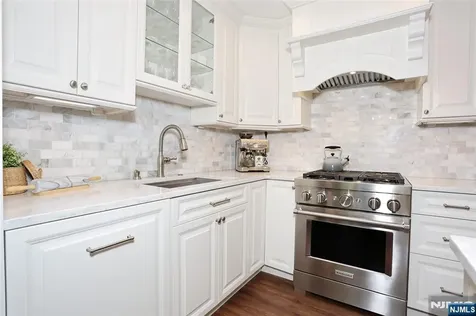 616 Bogert Road River Edge NJ 07661