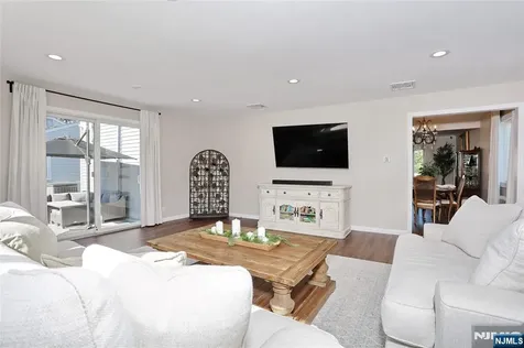 616 Bogert Road River Edge NJ 07661