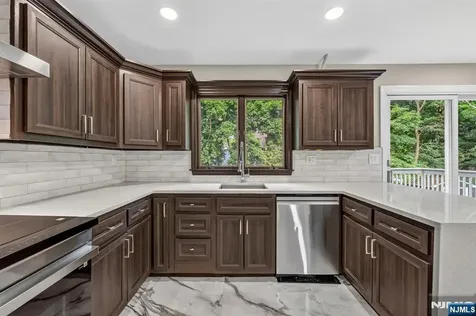 11 Franklin Street Mahwah NJ 07430