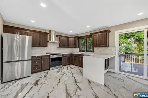 11 Franklin Street Mahwah NJ 07430