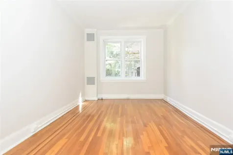 275 Engle Street Englewood NJ 07631