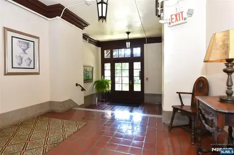 275 Engle Street Englewood NJ 07631