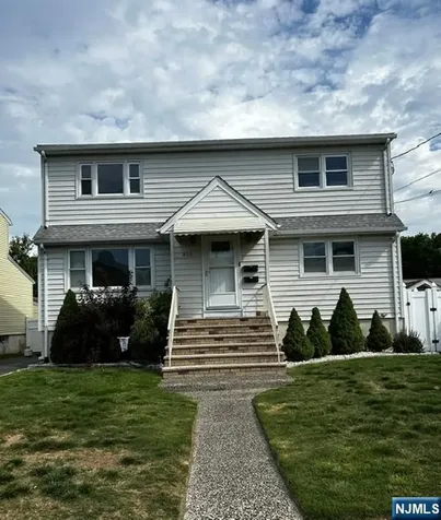 459 Hobson Avenue Saddle Brook NJ 07663
