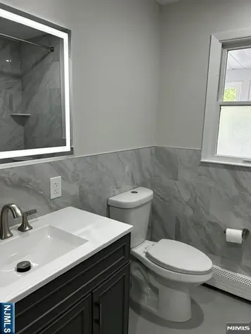 459 Hobson Avenue Saddle Brook NJ 07663