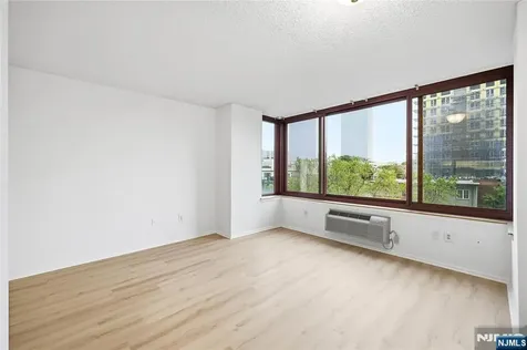 100 Old Palisade Road Fort Lee NJ 07024