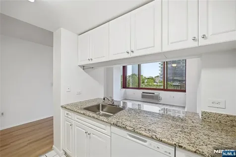 100 Old Palisade Road Fort Lee NJ 07024