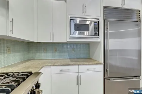 2307 The Plaza Tenafly NJ 07670