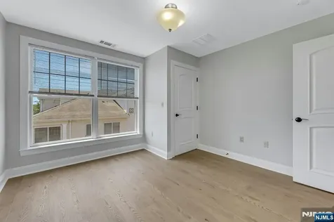 2307 The Plaza Tenafly NJ 07670