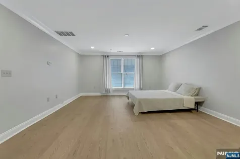 2307 The Plaza Tenafly NJ 07670
