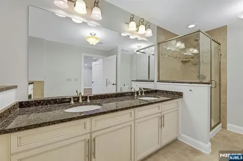 2307 The Plaza Tenafly NJ 07670