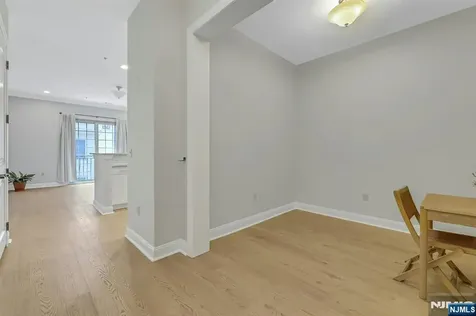2307 The Plaza Tenafly NJ 07670