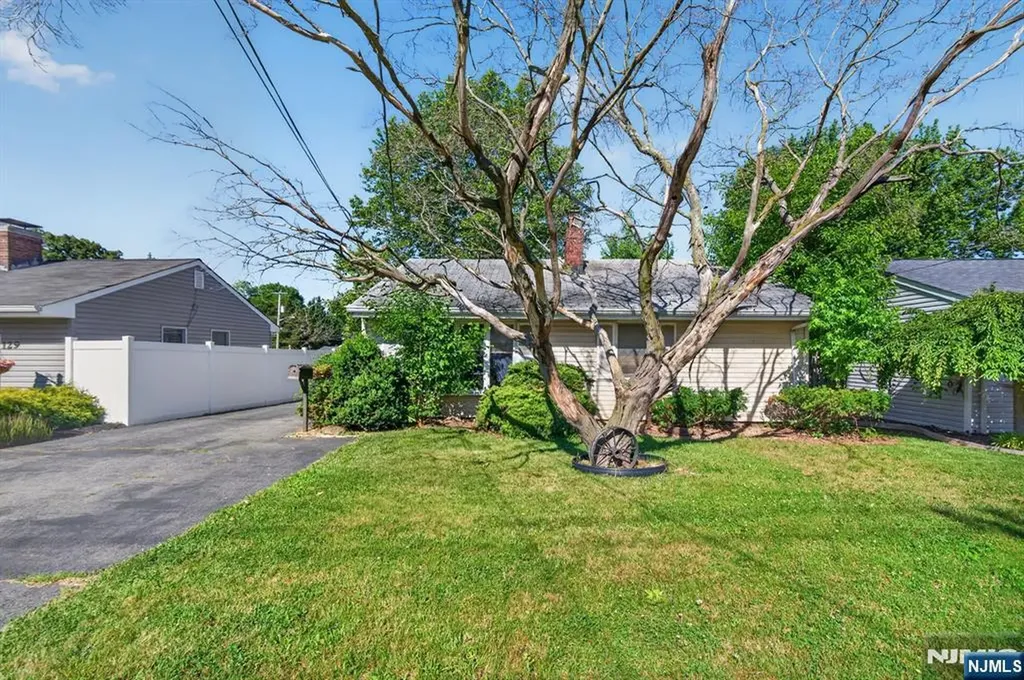 133 Mary Avenue Woodbridge NJ 08863