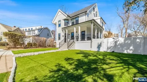 21 Valley Avenue Westwood NJ 07675