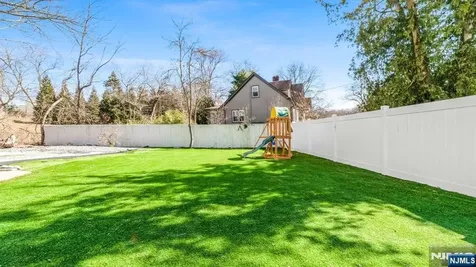 21 Valley Avenue Westwood NJ 07675