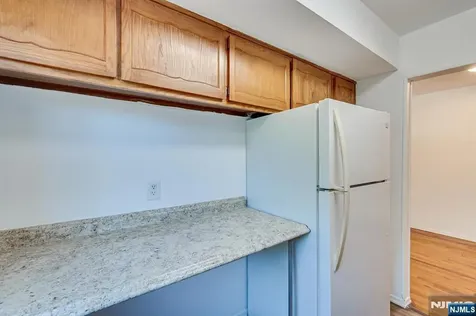 55 Gills Lane Woodbridge NJ 08830