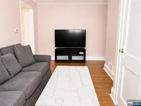 522 Saddle River Road Saddle Brook NJ 07663