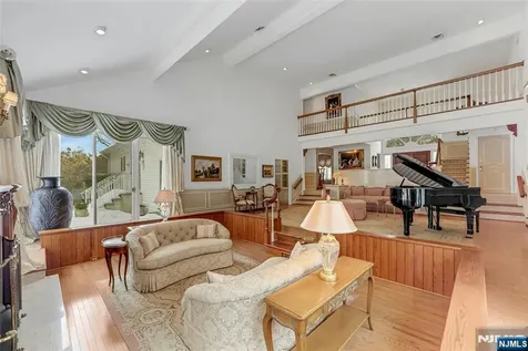 510 Hampton Hill Road Franklin Lakes NJ 07417