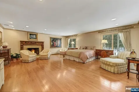 510 Hampton Hill Road Franklin Lakes NJ 07417