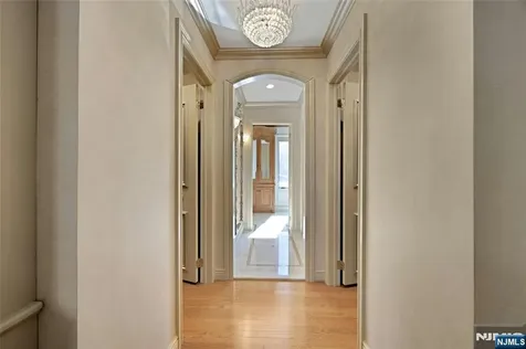 510 Hampton Hill Road Franklin Lakes NJ 07417