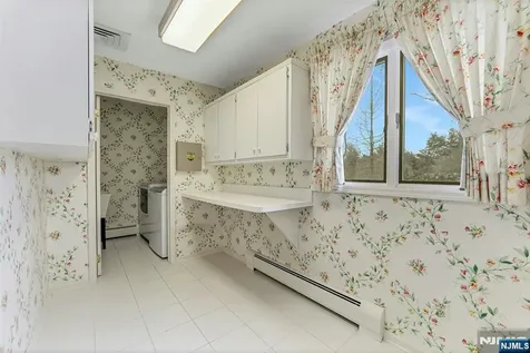 510 Hampton Hill Road Franklin Lakes NJ 07417