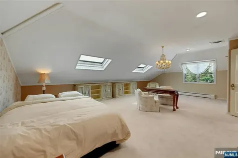 510 Hampton Hill Road Franklin Lakes NJ 07417