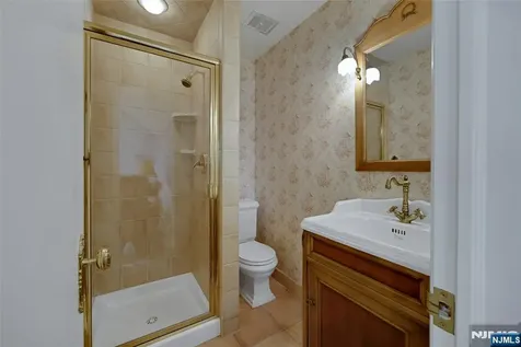 510 Hampton Hill Road Franklin Lakes NJ 07417