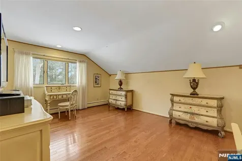 510 Hampton Hill Road Franklin Lakes NJ 07417