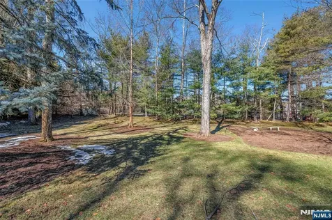 510 Hampton Hill Road Franklin Lakes NJ 07417