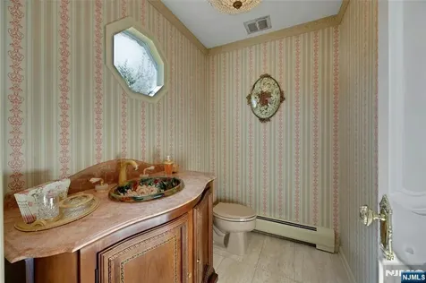 510 Hampton Hill Road Franklin Lakes NJ 07417