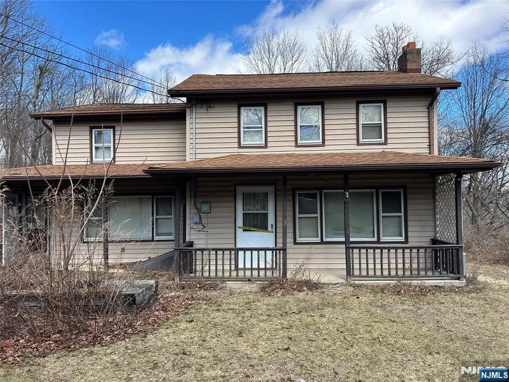 30 Corter Lane West Milford NJ 07480