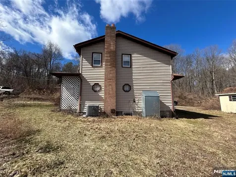 30 Corter Lane West Milford NJ 07480
