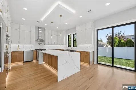 9 Cole Street Bergenfield NJ 07621