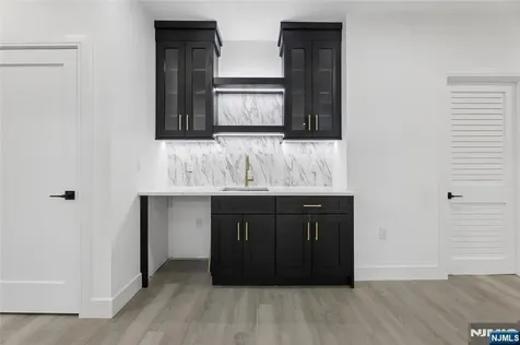 9 Cole Street Bergenfield NJ 07621