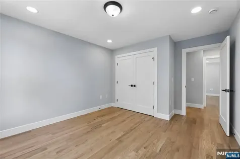 9 Cole Street Bergenfield NJ 07621