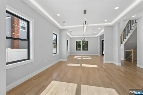 9 Cole Street Bergenfield NJ 07621