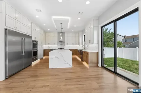 9 Cole Street Bergenfield NJ 07621