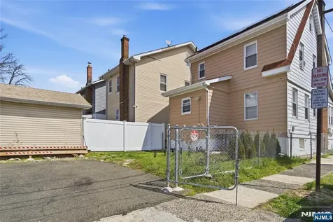 139 Melrose Avenue Irvington NJ 07111