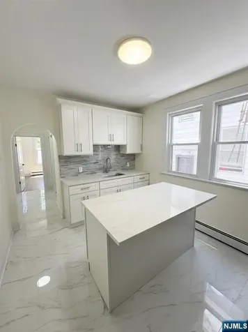 186 Isabella Avenue Irvington NJ 07111