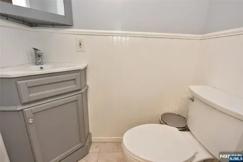 43 Overlook Court Ramsey NJ 07446