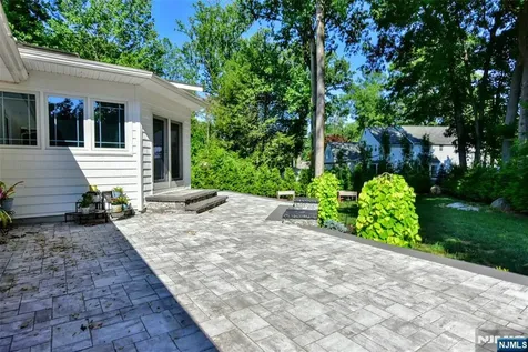 43 Overlook Court Ramsey NJ 07446