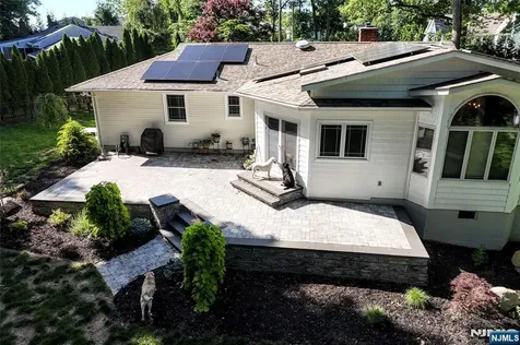 43 Overlook Court Ramsey NJ 07446