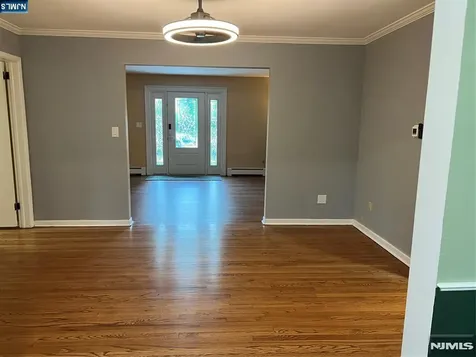 43 Overlook Court Ramsey NJ 07446