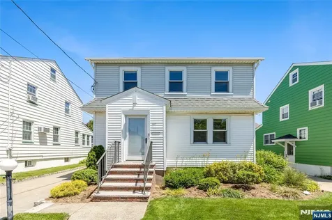447 Sussex Road Wood Ridge NJ 07075
