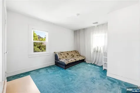 447 Sussex Road Wood Ridge NJ 07075