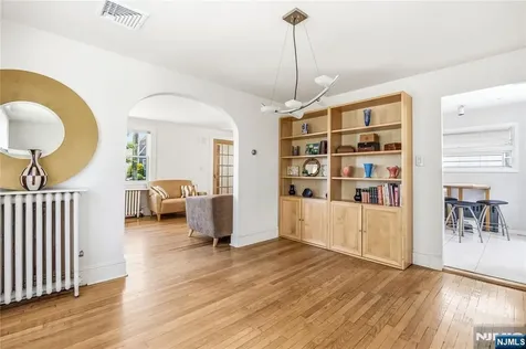 447 Sussex Road Wood Ridge NJ 07075