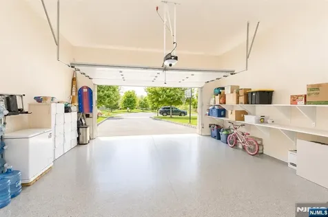 18 Dehart Court Wayne NJ 07470
