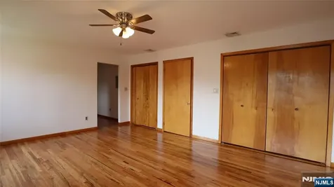 206 New York Avenue Fort Lee NJ 07024