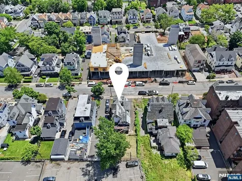 79 Cleveland Street Orange NJ 07050